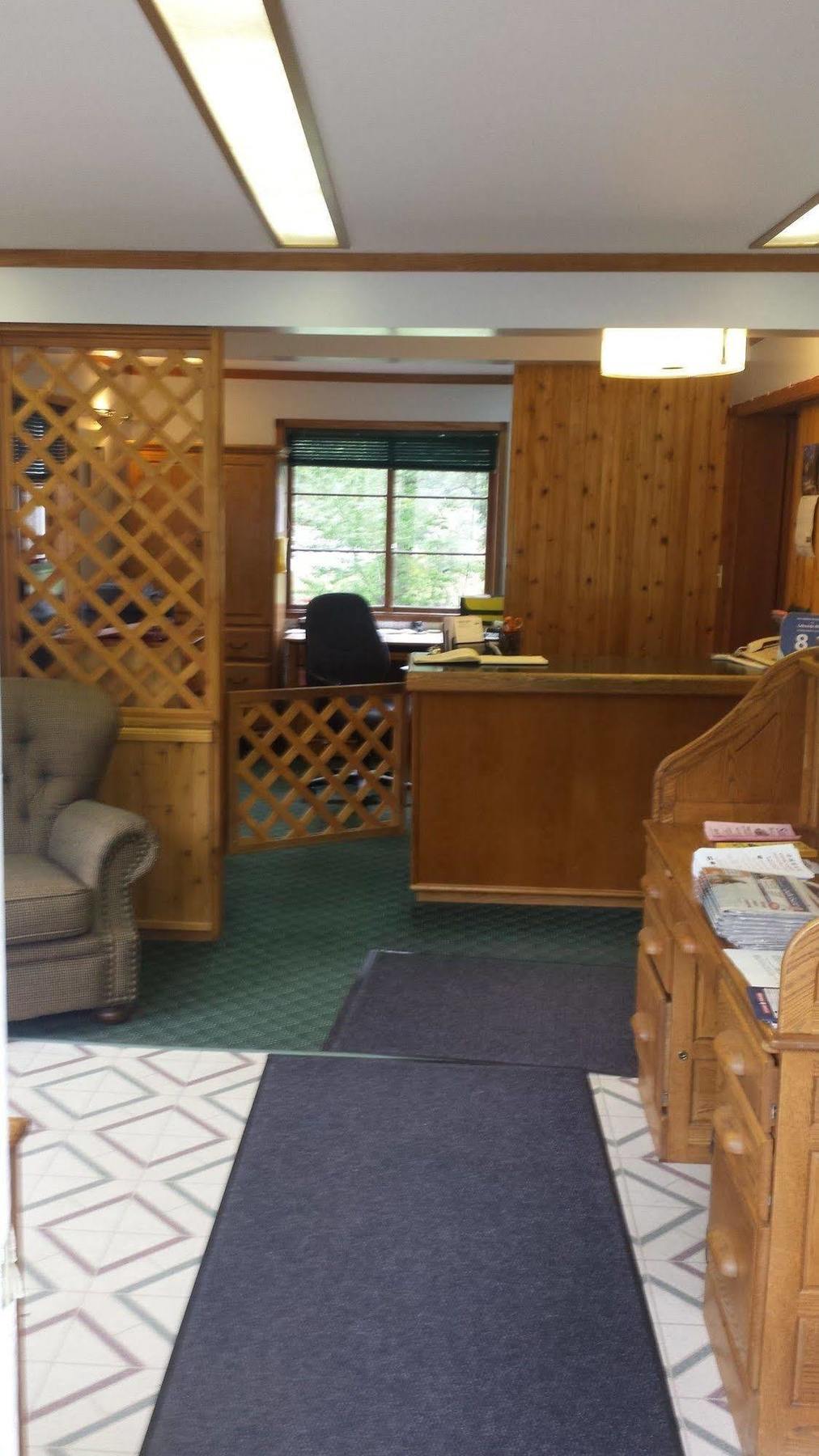 Lakeside 3* Williams Lake